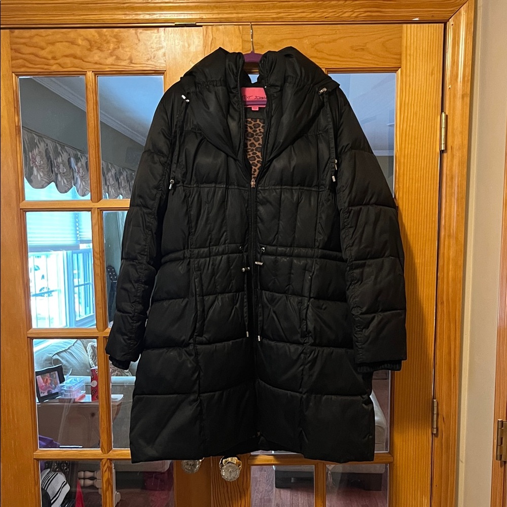 Betsey Johnson Black Puffer Coat